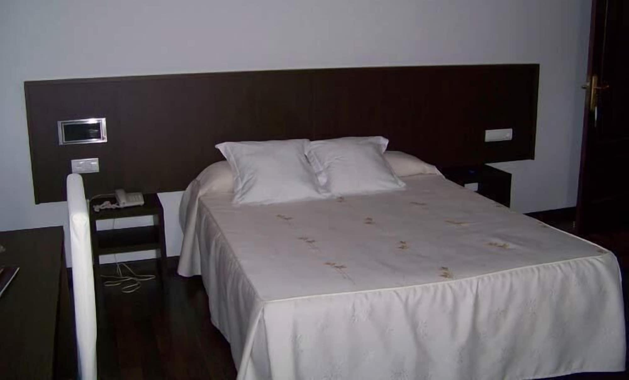 Hotel Park Noia Exterior foto